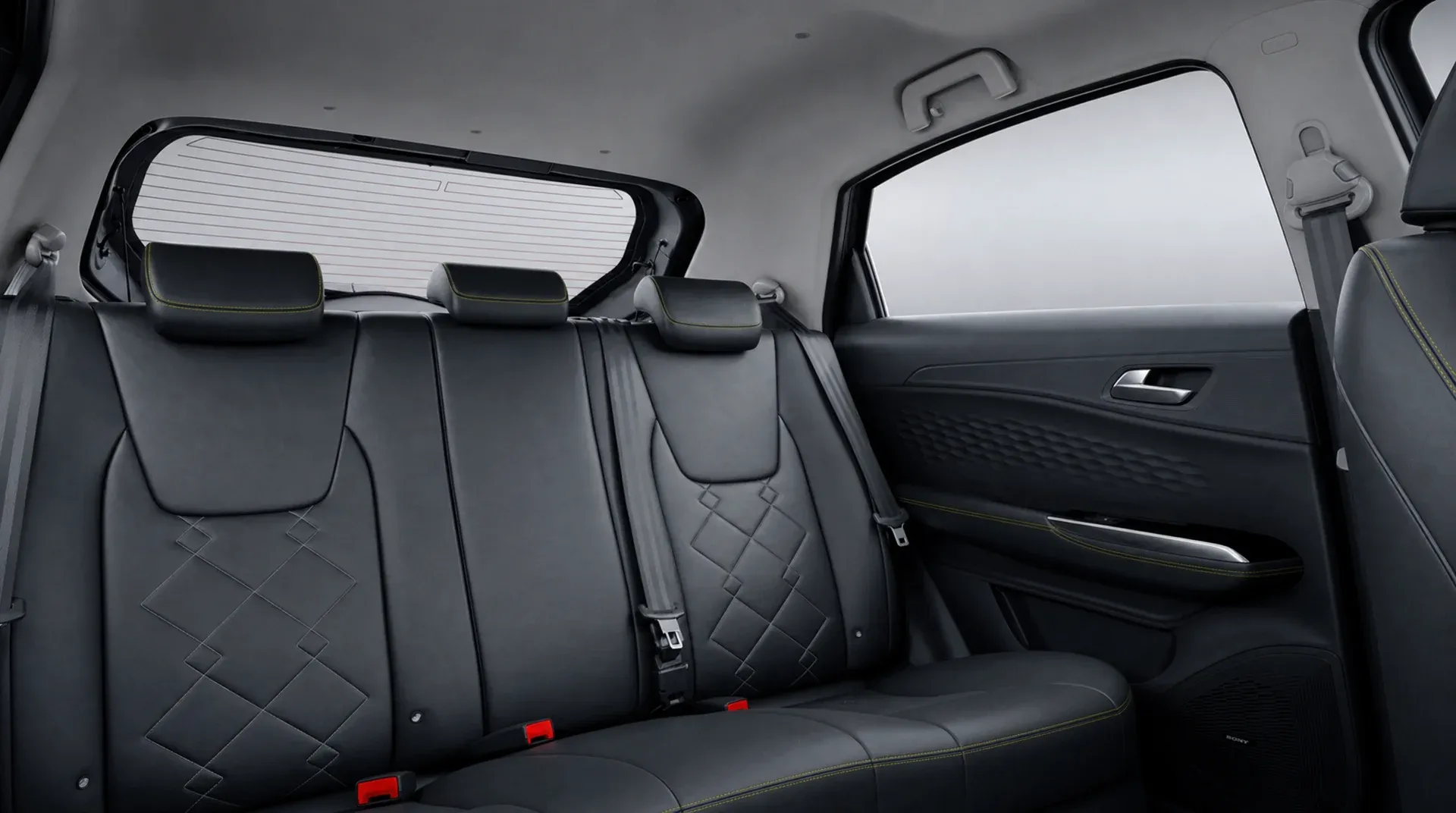 Chery Tiggo 2 Pro — Интерьер зад